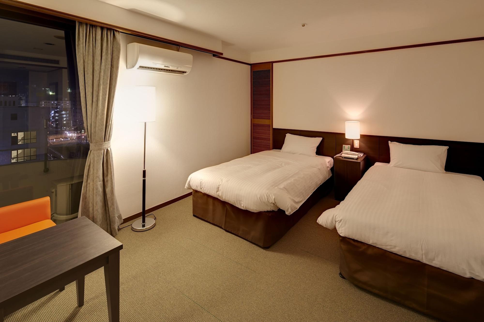 Hotel City Court Naha Exterior foto
